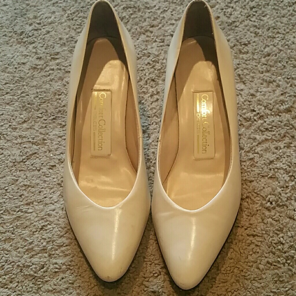 High heel shoes